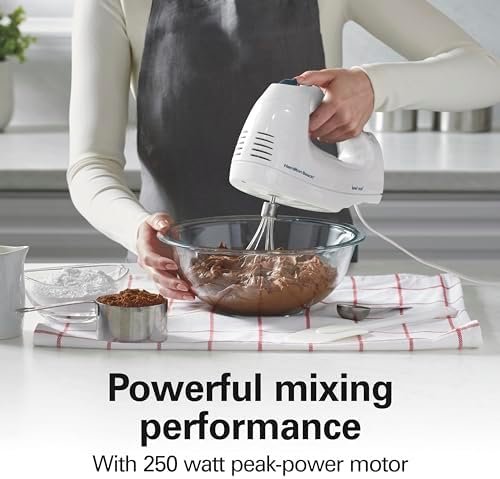 Hamilton Beach 6-Speed Electric Hand Mixer with Whisk, Traditional Beaters - Image 5