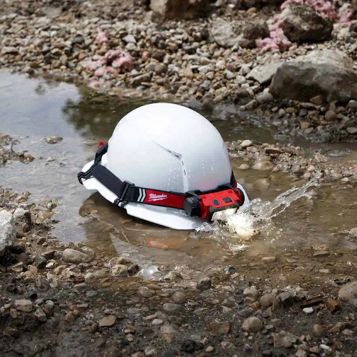 MILWAUKEE REDLITHIUM™ USB RECHARGEABLE HARD HAT HEADLAMP KIT L4HL2301 - Image 6