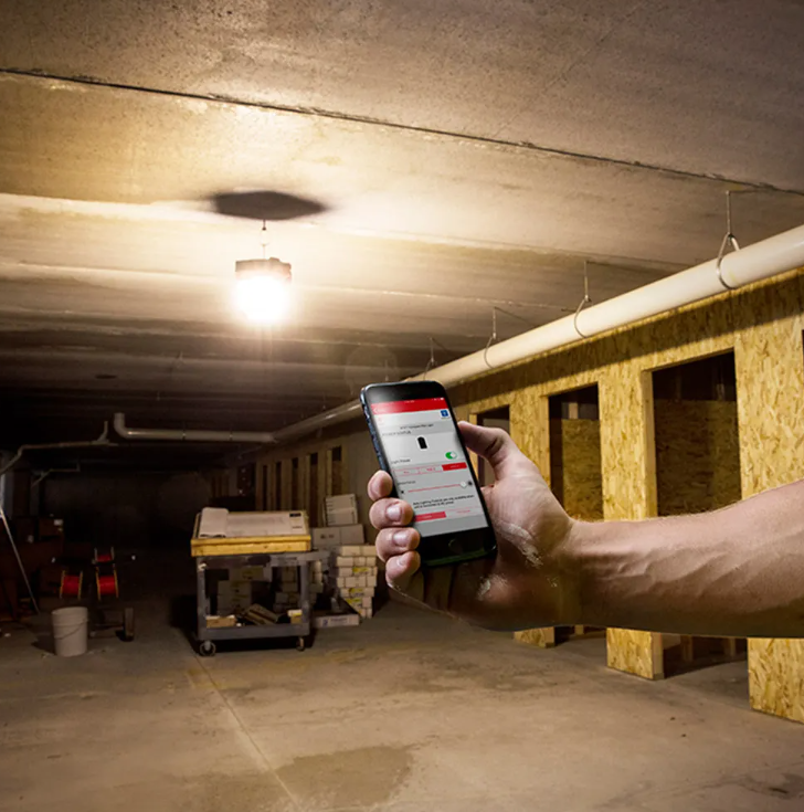 MILWAUKEE 18V/240V ONE-KEY™ 4400 LUMENS WORK LIGHT SKIN M18ONESLSP-0 - Image 3