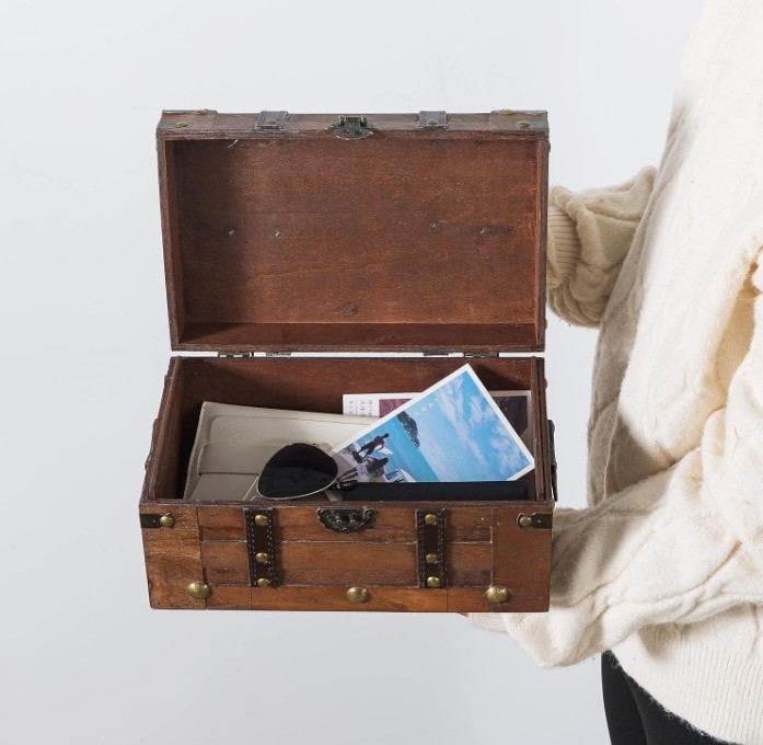 SLPR Alexander Small Wooden Treasure Chest - 11" x 7" x 5.5", Wood Storage Box with Hinged Lid, - Image 4